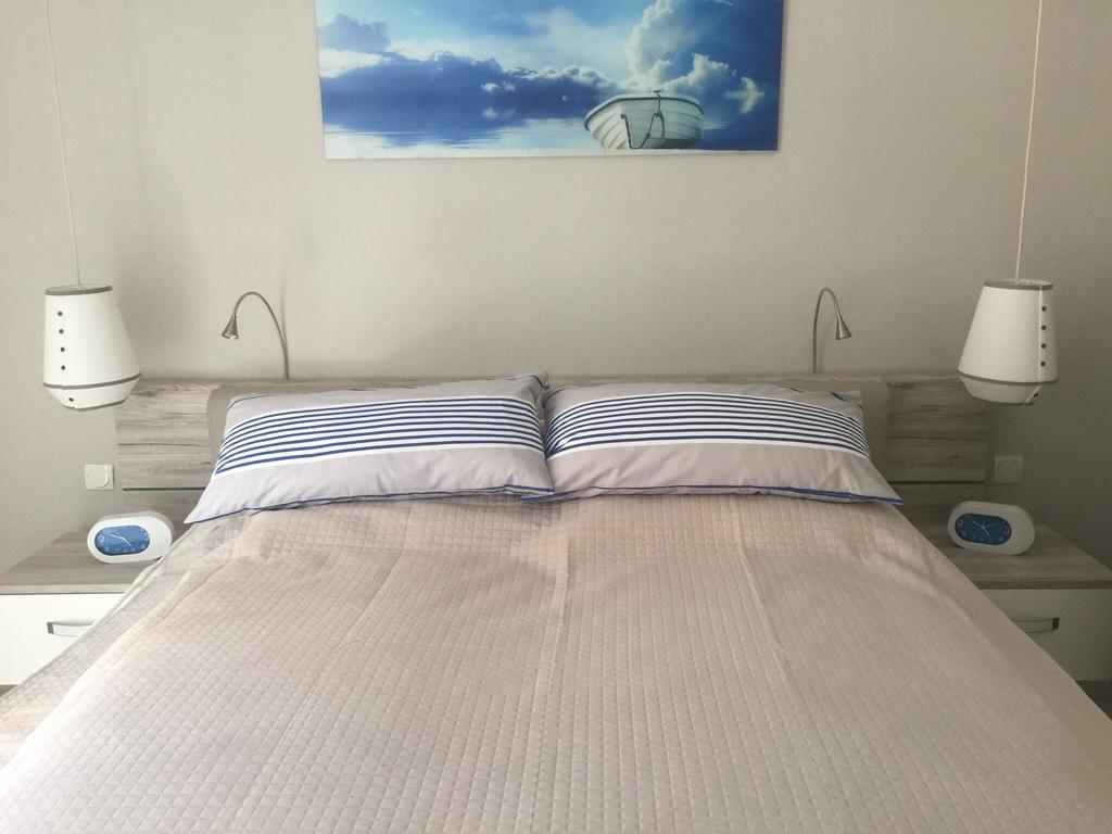 Apartament Dani-Apart กดัญสก์ ภายนอก รูปภาพ